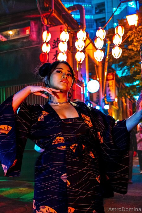 Astrodomina 完璧なスター 画像