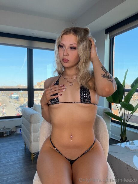 ティーンシーメールオンリーファンズ ホット アーカイブ