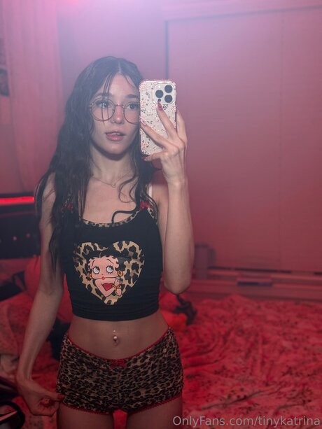 Tinykatrina トップスター 写真