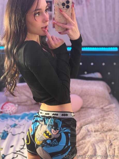 Tinykatrina 無料女優 ギャラリー