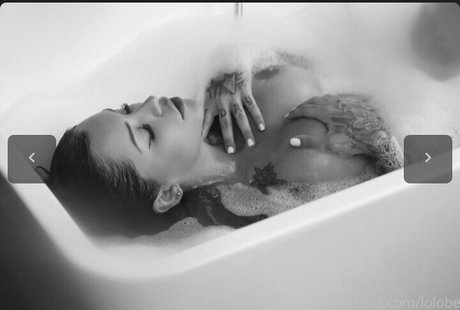 Laurence Berdard ポルノスター 美しい 画像