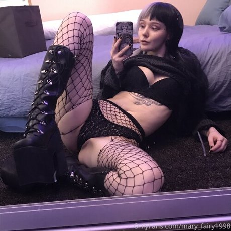 Maruhgdx セクシーなスター 写真