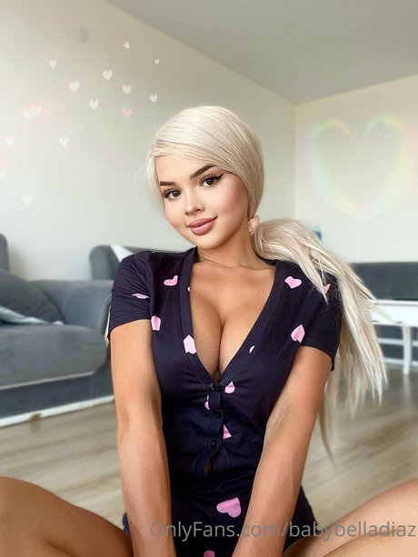 _Isabella Diaz_ ポルノスター 独占 画像