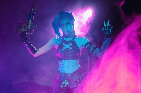 赤毛ティーンオンリーファンズ 無料裸 写真