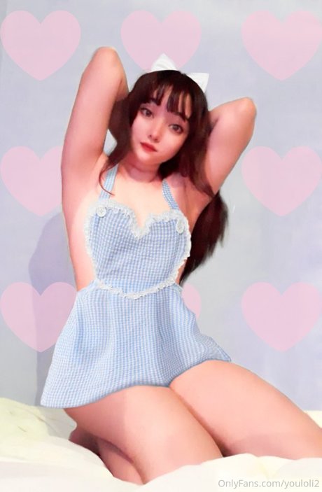 The Waifu Mask ポルノモデル 画像