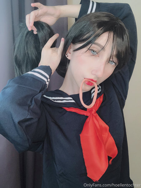 Roxane_ 可愛いモデル アーカイブ