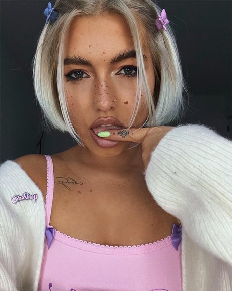 巨根ファックOnlyFans セクシー ギャラリー