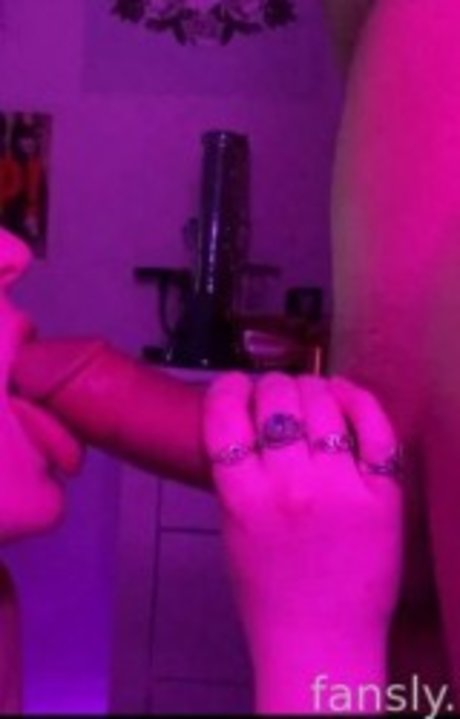 aura elyanah セクシーなスター 写真