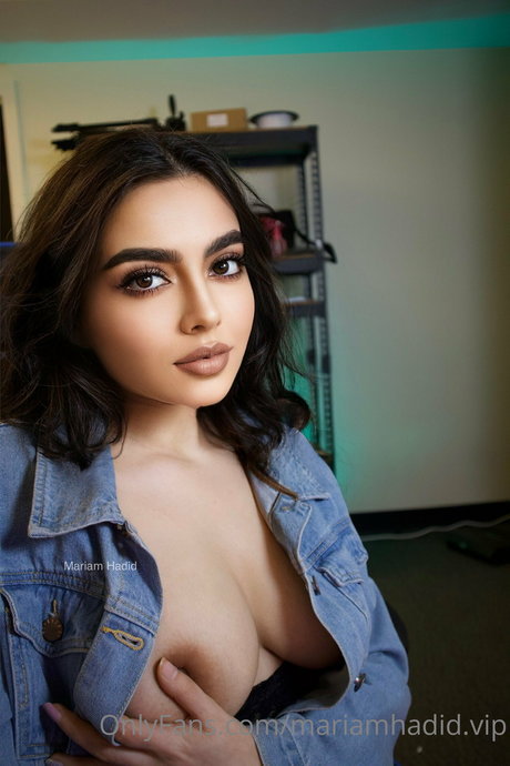 ティーンランジェリーOnlyFans ポルノ ギャラリー