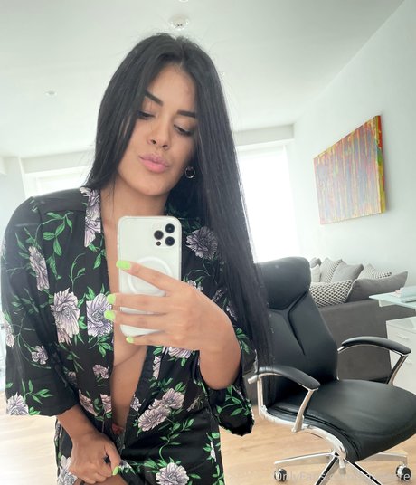 Zaid Ferrer エロティックなスター 写真