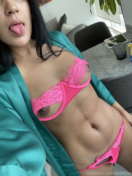 Zaid Ferrer ヌード女優 画像