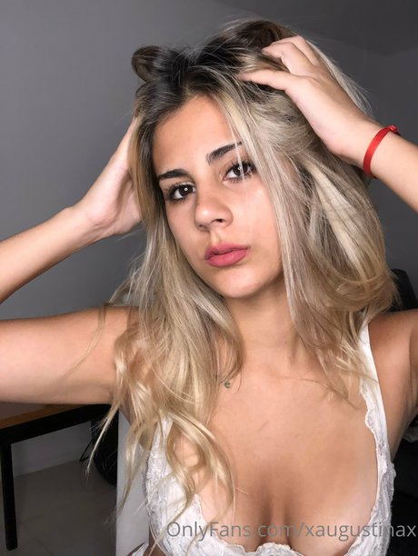 若い黒人女性オンリーファンズ パーフェクト 画像