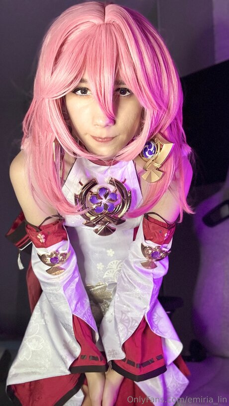 Tsgirl Emiria ポルノスター アダルト 写真