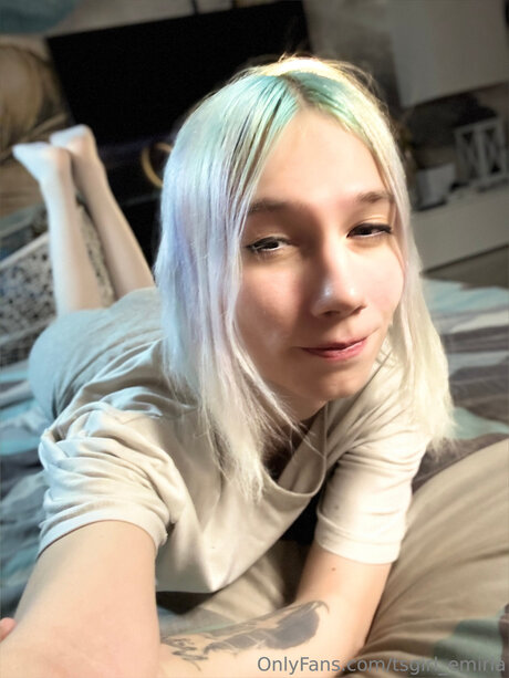 Tsgirl Emiria 高品質のスター ギャラリー