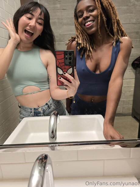 Yunaof ポルノスター 可愛い 画像