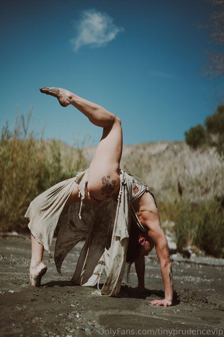 曲線美のランジェリーOnlyFans 美しい 画像