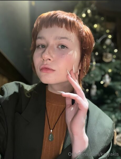 Katyakis 独占モデル 写真