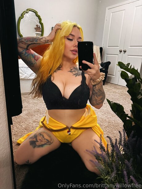 Brittanywillowfree ポルノモデル ギャラリー