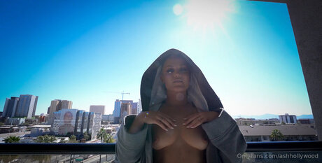 Ashhollywood スター ギャラリー