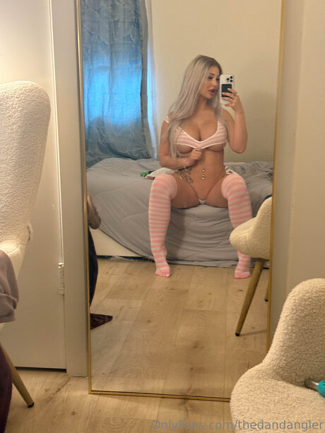 Thedandangler ヌードのポルノスター ギャラリー