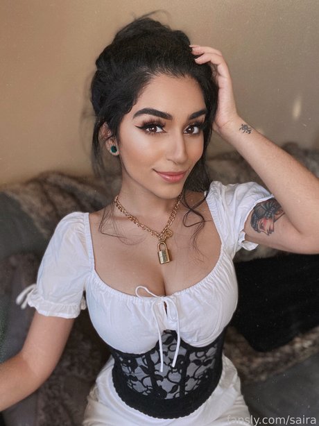 成熟した黒人女性オンリーファンズ ヌード 写真