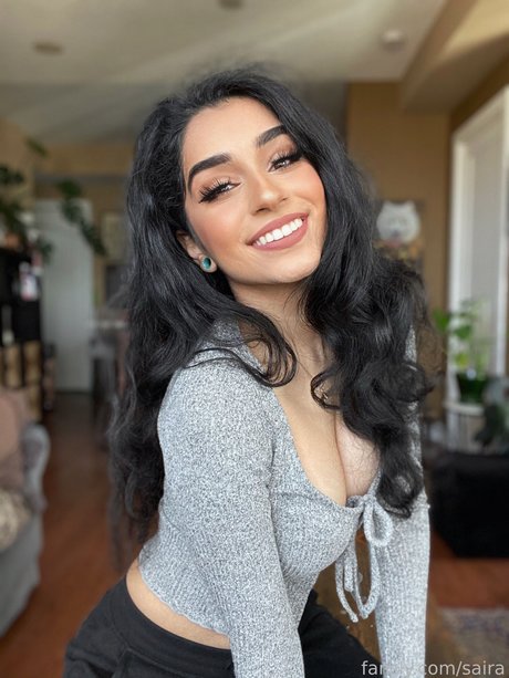 トゥインクスオンリーファンズ 無料ポルノ 画像