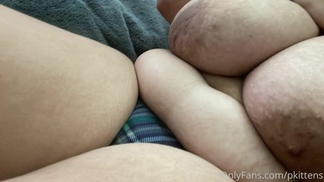 Pkittens Busty Profilbild