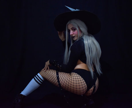 Kanchhi_ ヌードスター 写真