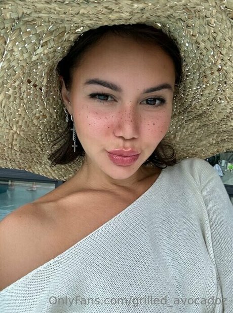 Melissa yo ポルノスター ホット 画像