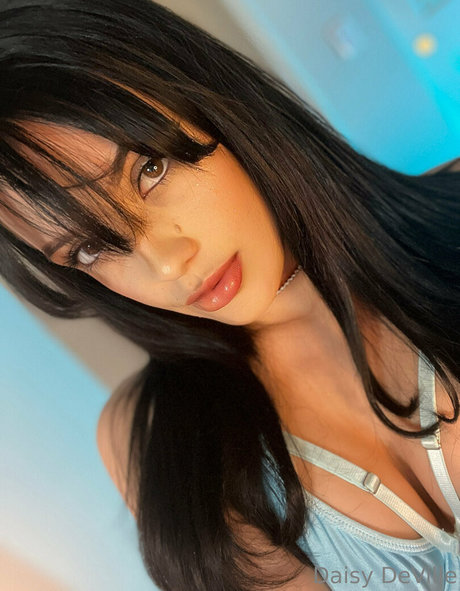 Daisy Deville ヌードモデル 写真