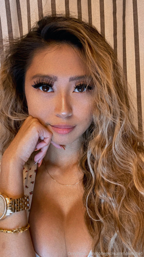 レズビアンの足OnlyFans ポルノグラフィック 写真