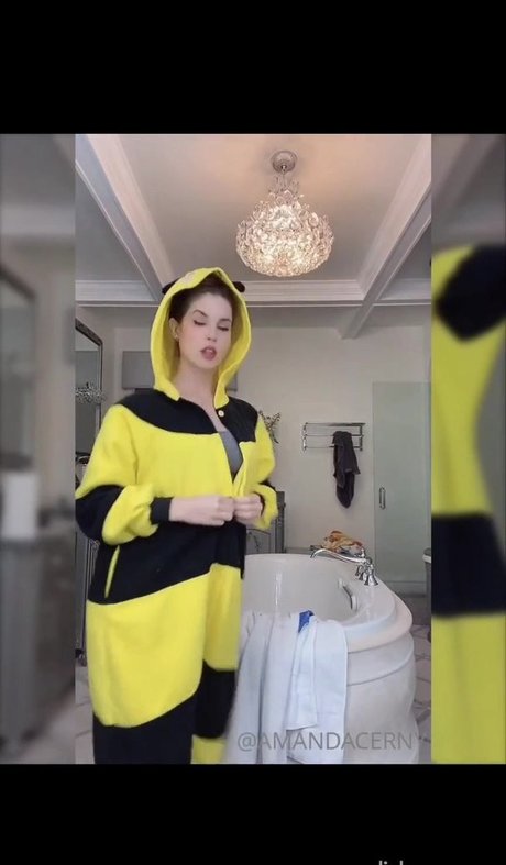 xxx エボニー オンリーファンズ 美しいヌード アーカイブ