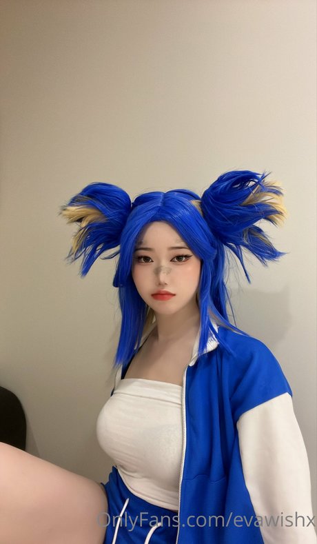 曲線美の女の子オンリーファンズ ポルノ 写真