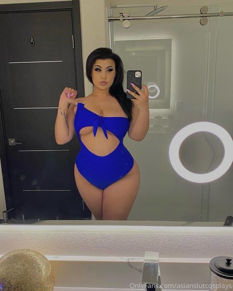 Lola Tessa 美しいモデル 写真