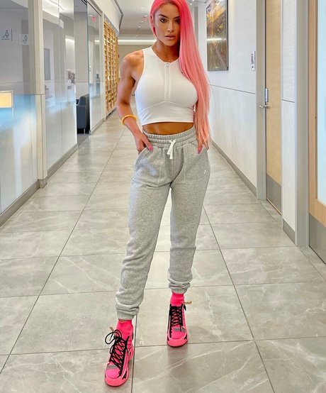 Natalie Eva Marie 美しい女優 画像