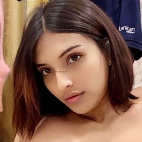 zorilee ヌードモデル 写真