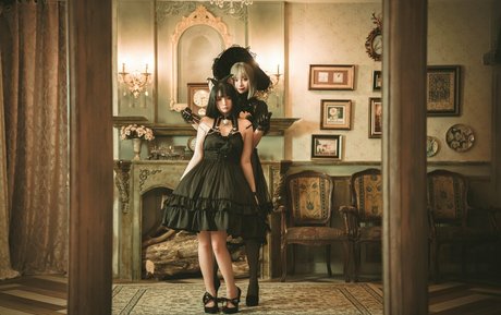 Raku トップモデル 写真