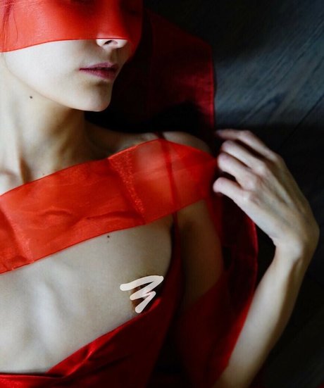 濡れたパンティーOnlyFans えろた 写真