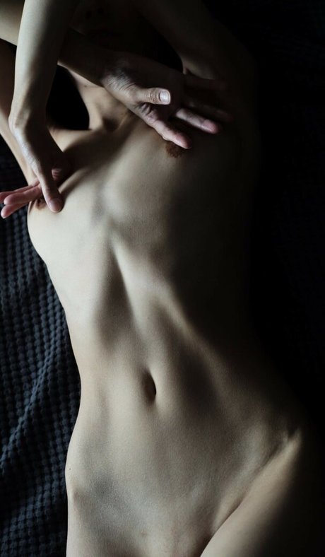 50歳以上のオンリーファンズ 素敵 写真