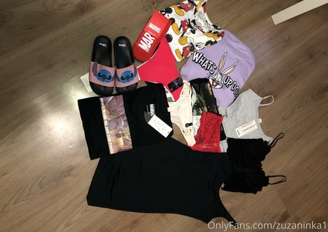 zuzaninka1 可愛いモデル 写真