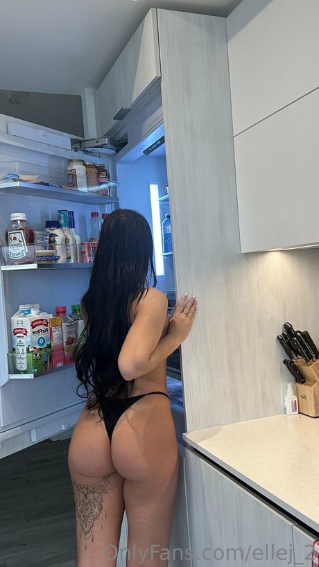 ヌード 屋外 OnlyFans トップ 画像