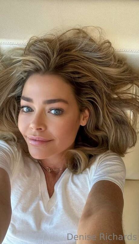 Deniserichards アートモデル 写真