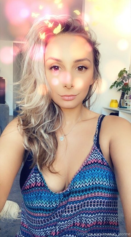 Mariah Leonne セクシーなポルノスター 写真