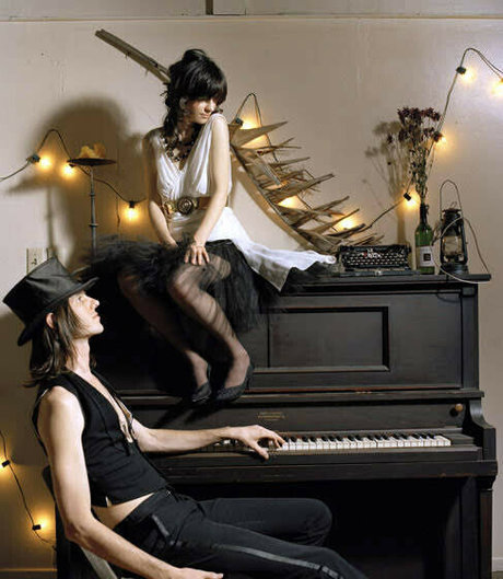 英国のティーンオンリーファン アートポルノ ギャラリー