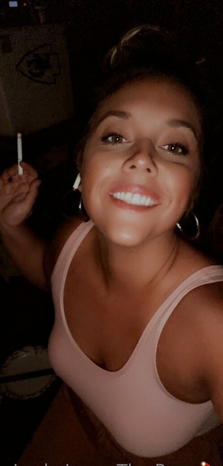 騎乗位熟女OnlyFans ベスト 画像