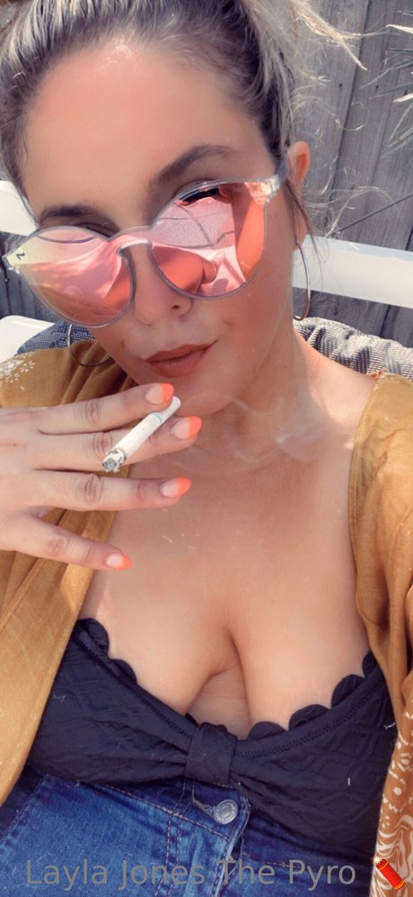 ダーティトークオンリーファンズ 無料セックス 写真