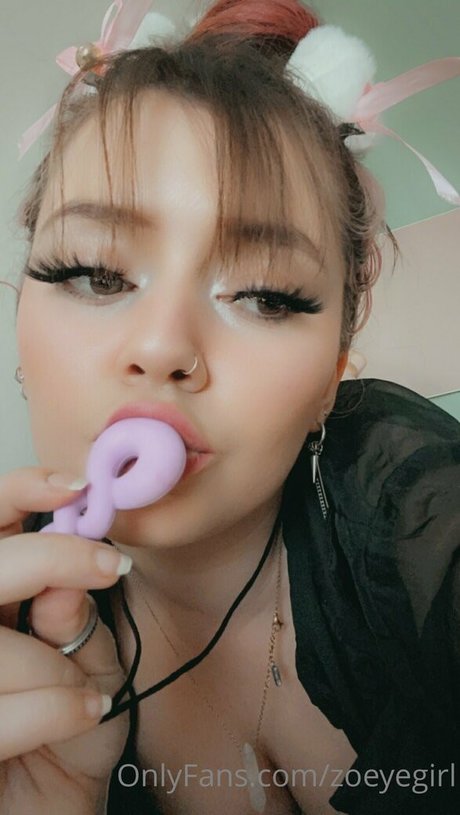 zoeyegirl 最高のモデル 写真