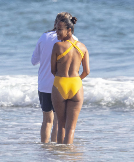 太めのブロンドオンリーファンズ 無料 画像