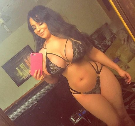 BBC PAWG オンリーファンズ ヌード 写真