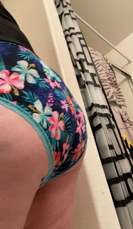 太めのブロンドオンリーファンズ ベスト 画像